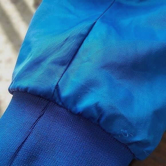 Vtg Y2K Speaking Rock faux satin snap up oversized bomber jacket - Picture 12 of 14